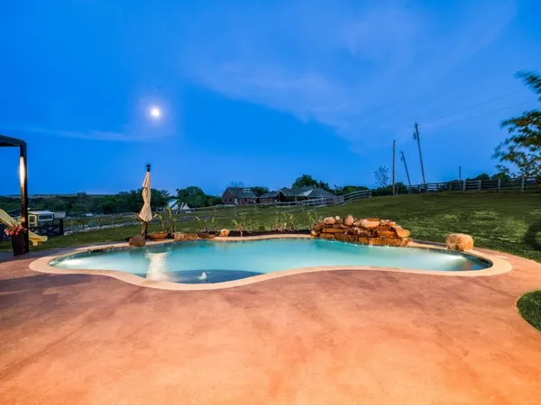 $985,000 | 3500 Pleasant Valley Road, Sachse, TX 75048