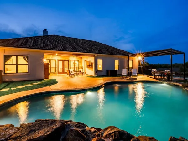 $985,000 | 3500 Pleasant Valley Road, Sachse, TX 75048