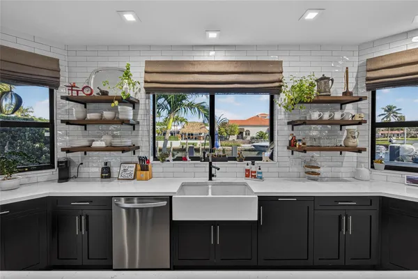 $2,950,000 | 4000 Northeast 23rd Avenue, Lighthouse Point, FL 33064