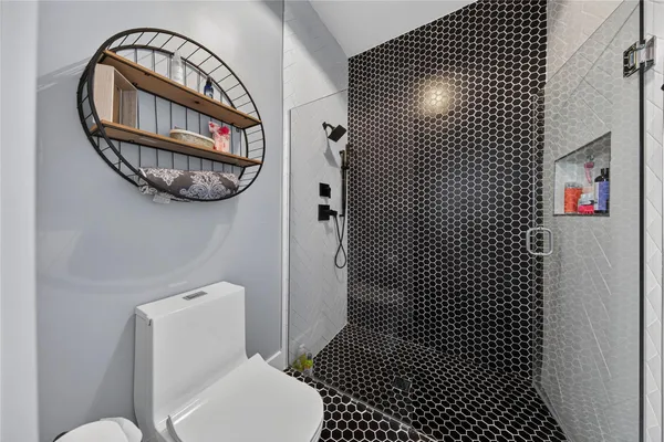 $2,950,000 | 4000 Northeast 23rd Avenue, Lighthouse Point, FL 33064