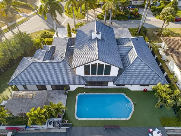 $2,950,000 | 4000 Northeast 23rd Avenue, Lighthouse Point, FL 33064