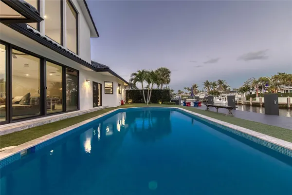 $2,950,000 | 4000 Northeast 23rd Avenue, Lighthouse Point, FL 33064