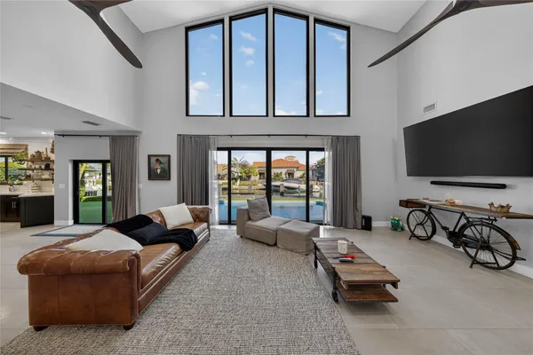 $2,950,000 | 4000 Northeast 23rd Avenue, Lighthouse Point, FL 33064