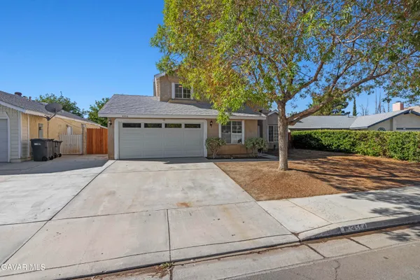 $518,500 | 4554 Moonraker Road, Palmdale, CA 93552