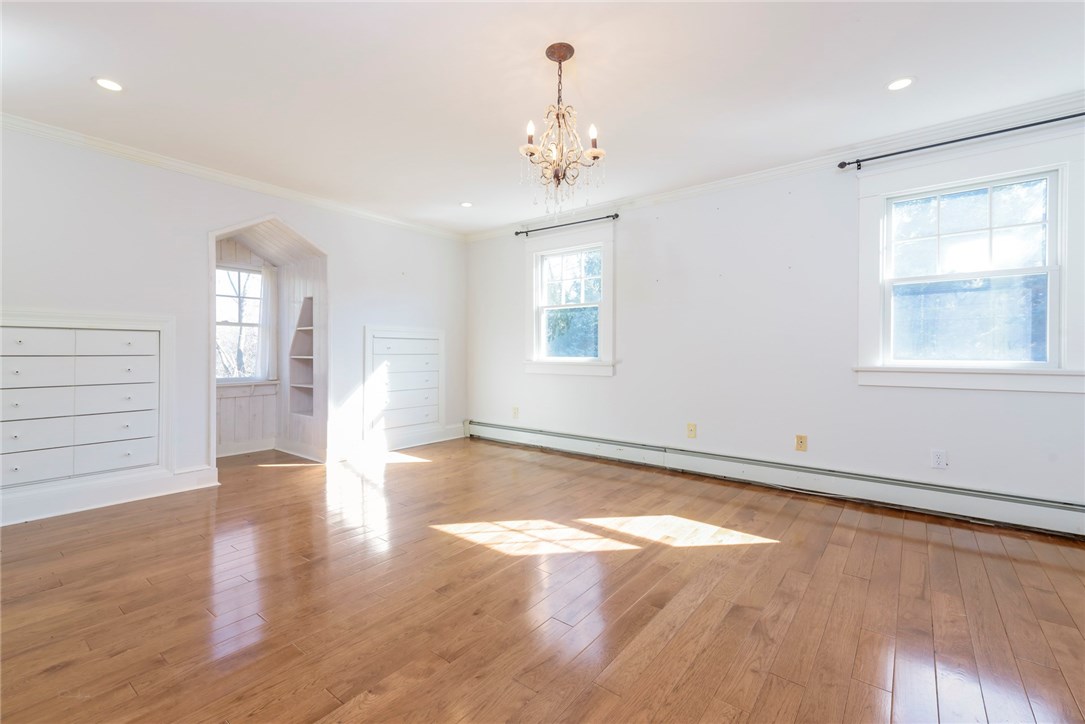 701 East Shore Road Jamestown, RI 02835 - Photo 17 of 28