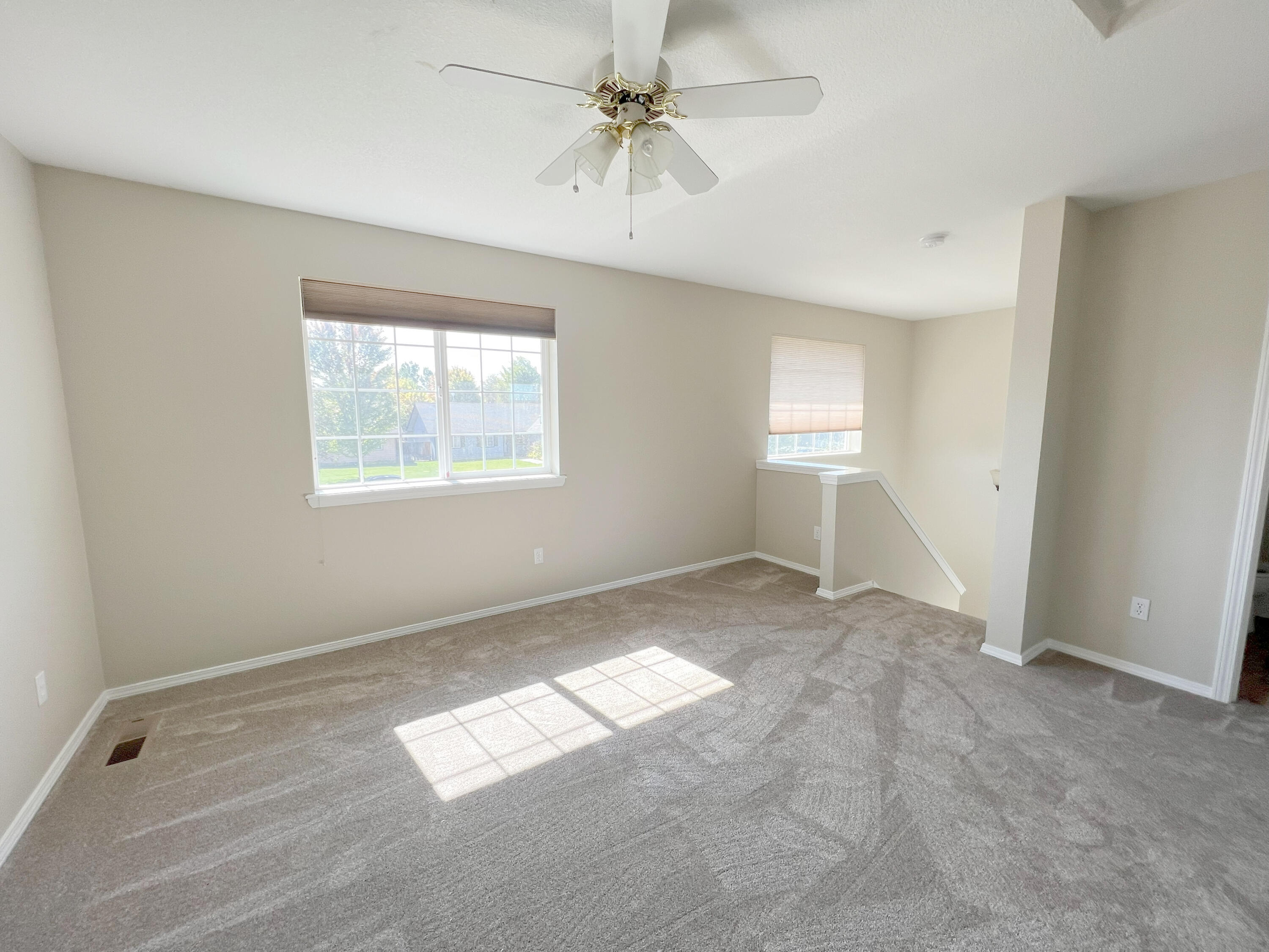 1979 Northwest Jackpine Place Redmond, OR 97756 - Photo 14 of 25 Loft