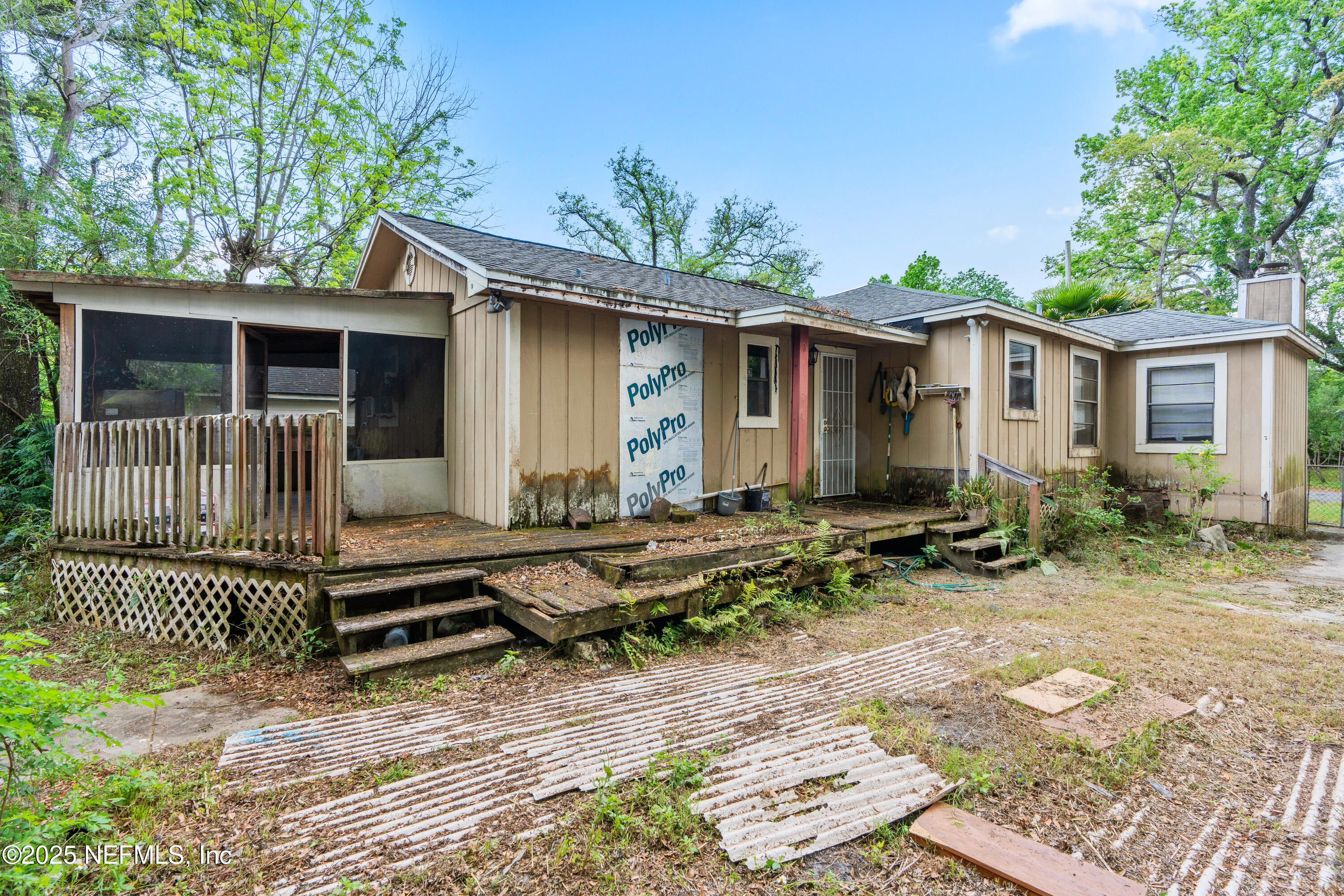 1045 Congleton Terrace Jacksonville, FL 32205 - Photo 19 of 21 CONGLETON BACKYARD 3