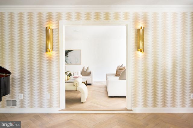 $4,250,000 | 5211 Dorset Avenue, Chevy Chase, MD 20815