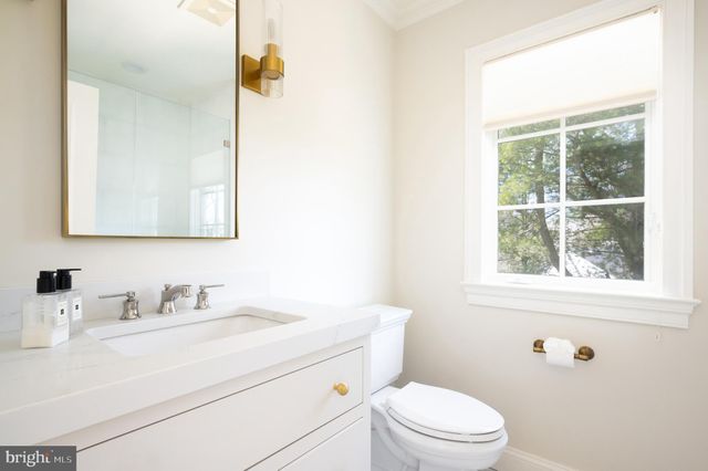 $4,250,000 | 5211 Dorset Avenue, Chevy Chase, MD 20815