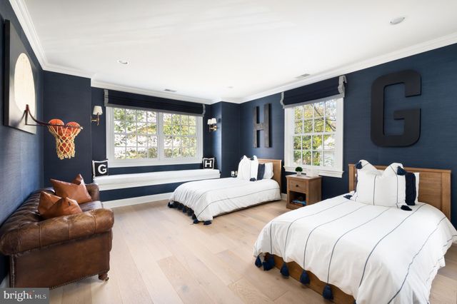 $4,250,000 | 5211 Dorset Avenue, Chevy Chase, MD 20815