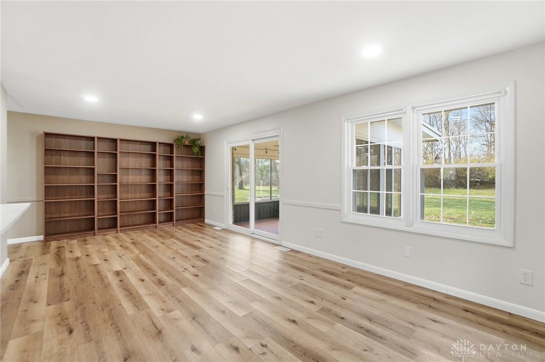 6071 Marshall Road Centerville, OH 45459 - Photo 11 of 65 Gallery Image 11