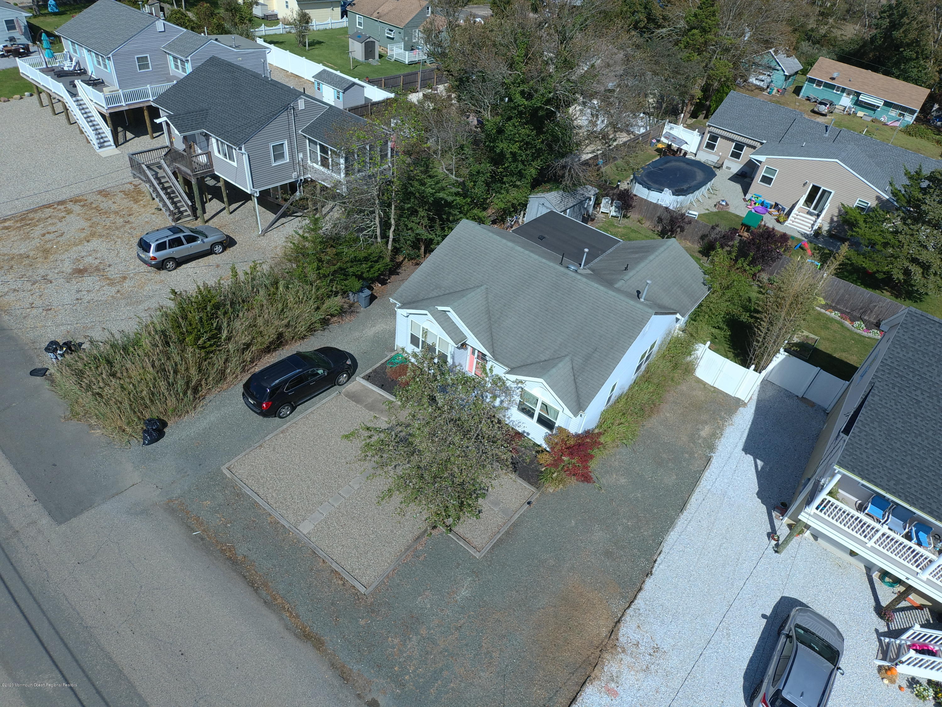 107 Bonita Road Waretown, NJ 08758 - Photo 4 of 32 MAX_0005