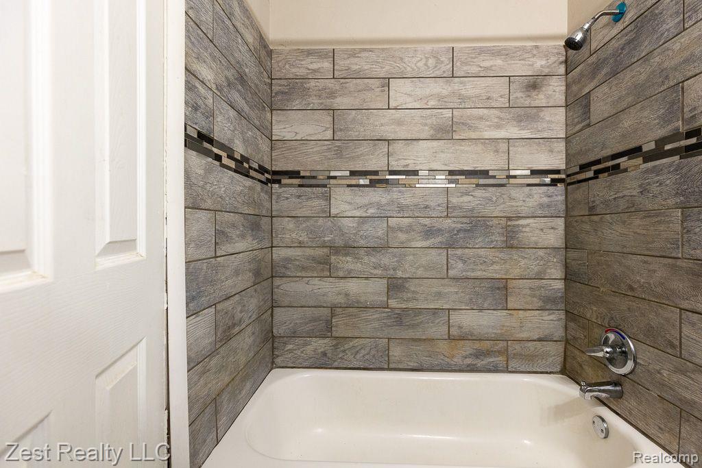 29470 Thomas Court Inkster, MI 48141 - Photo 10 of 20
