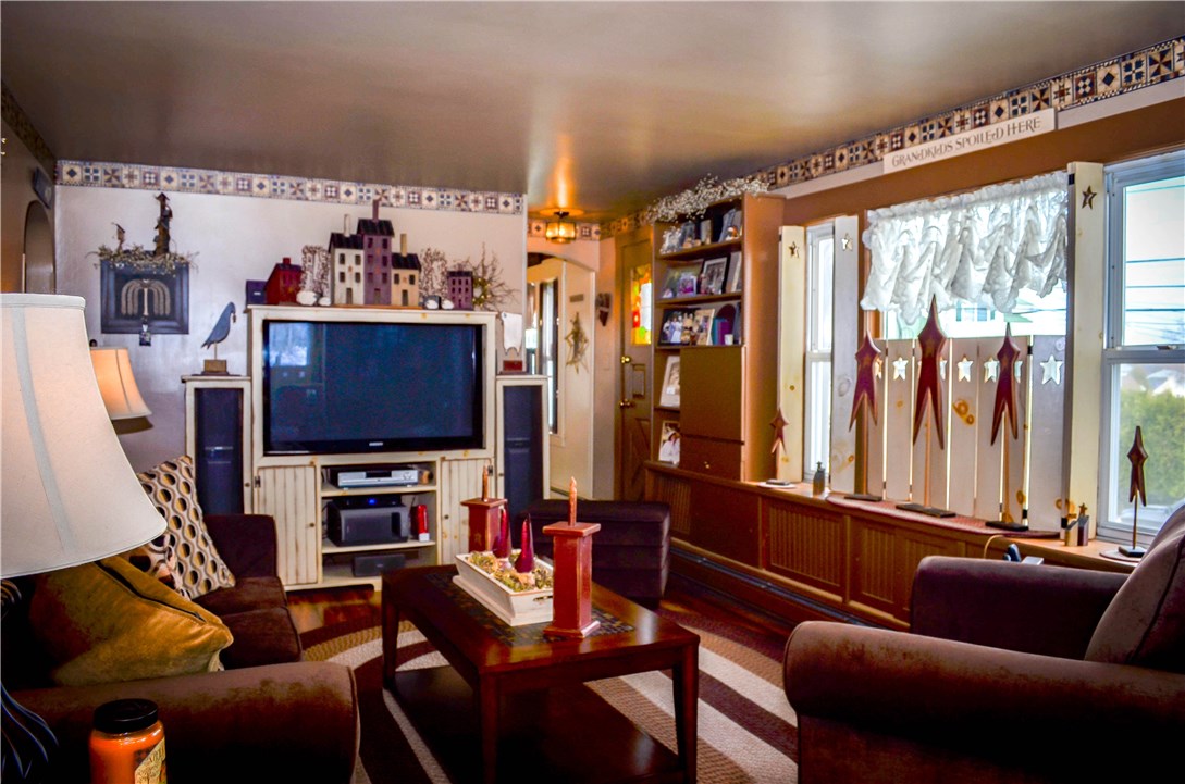 333 Rhode Island Avenue Woonsocket, RI 02895 - Photo 14 of 26 Gallery Image 14