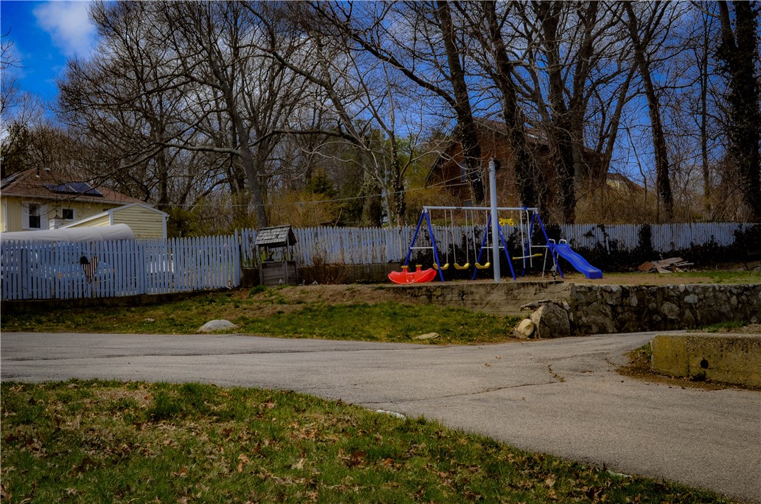333 Rhode Island Avenue Woonsocket, RI 02895 - Photo 3 of 26 Gallery Image 3