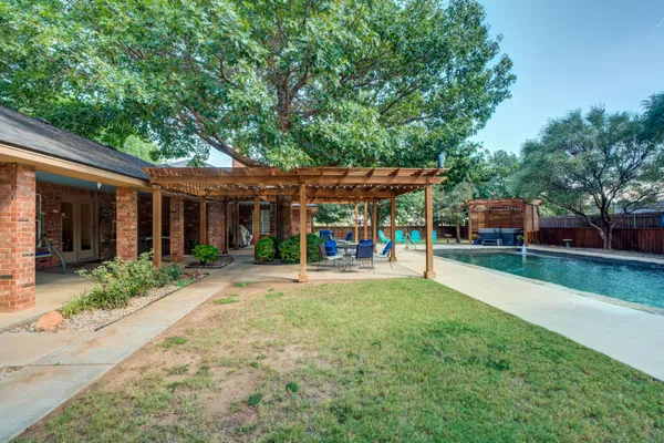 $785,000 | 15610 Farm To Market Road 179, Wolfforth, TX 79382