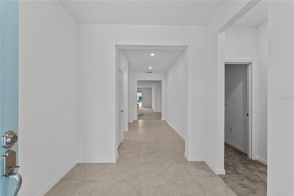 7605 Southwest 64th St Road Ocala, FL 34474 - Photo 3 of 36