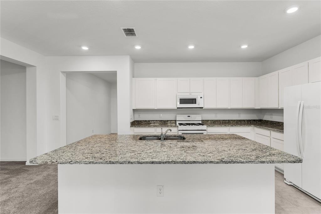 7605 Southwest 64th St Road Ocala, FL 34474 - Photo 7 of 36