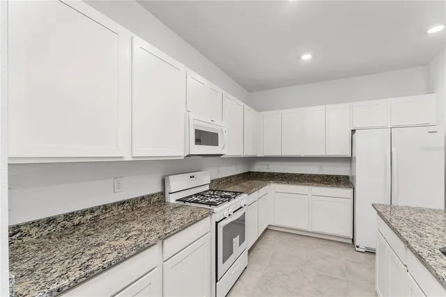 $2,800 | 7605 Southwest 64th St Road, Ocala, FL 34474