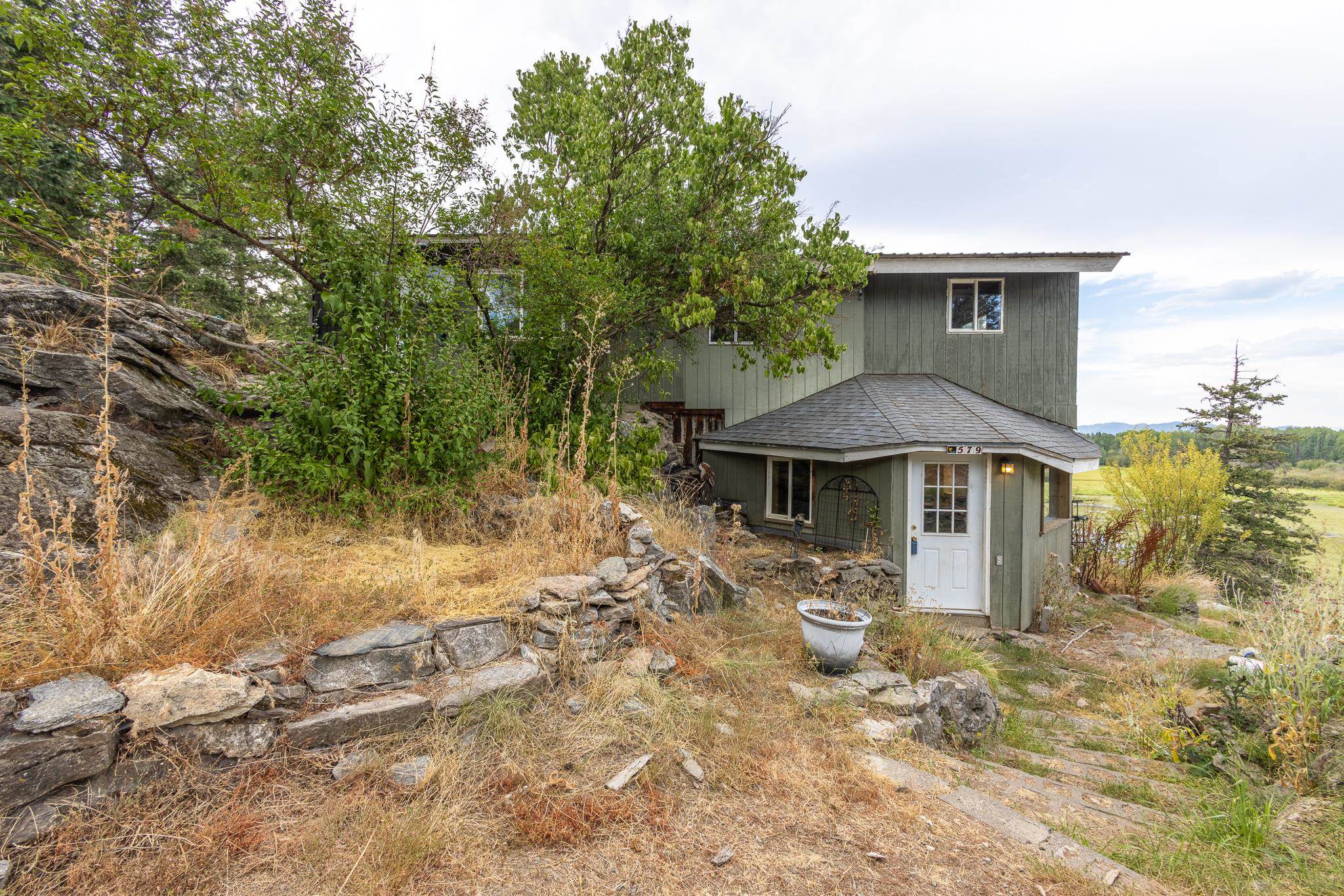 579 Blue Heron Road Newport, WA 99156 - Photo 3 of 43