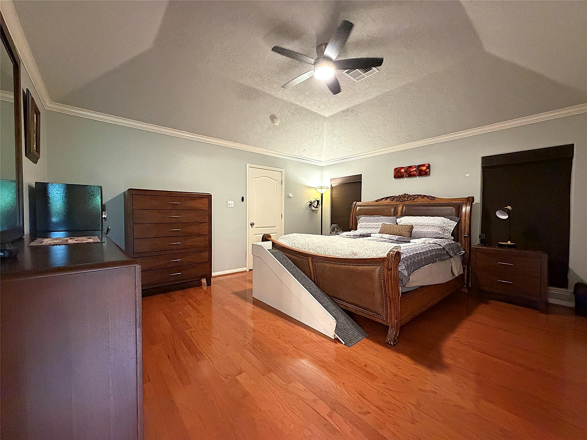 24818 Haverford Road Spring, TX 77389 - Photo 31 of 45 Spacious Primary Bedroom