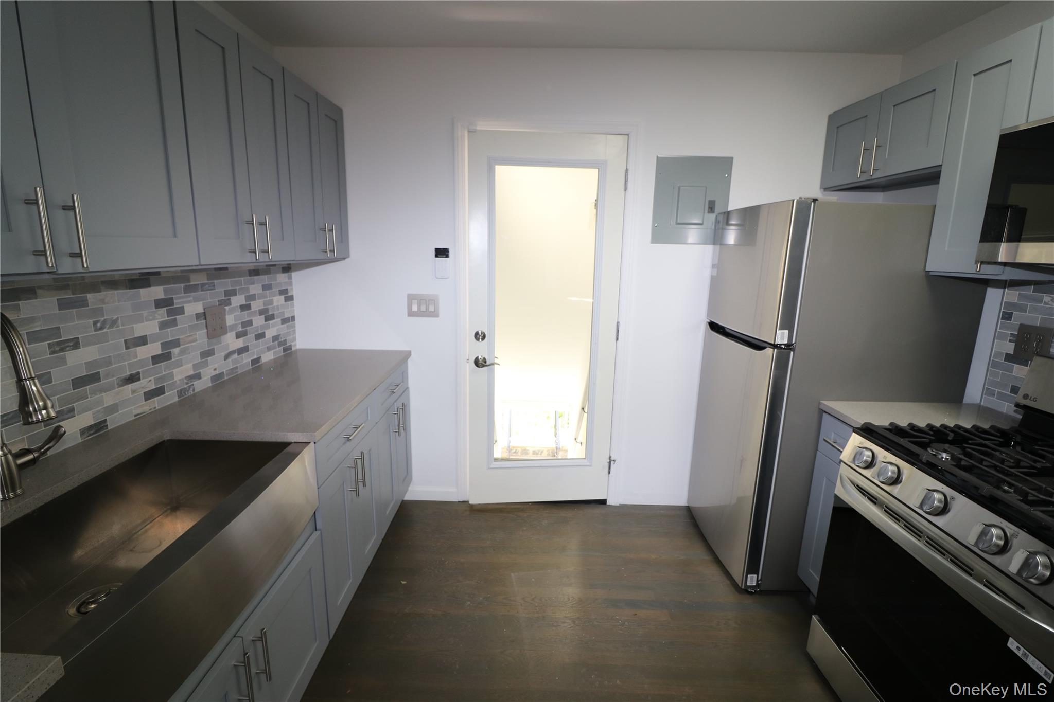 153 Rte 9W, Unit 2 Haverstraw, NY 10927 - Photo 13 of 16