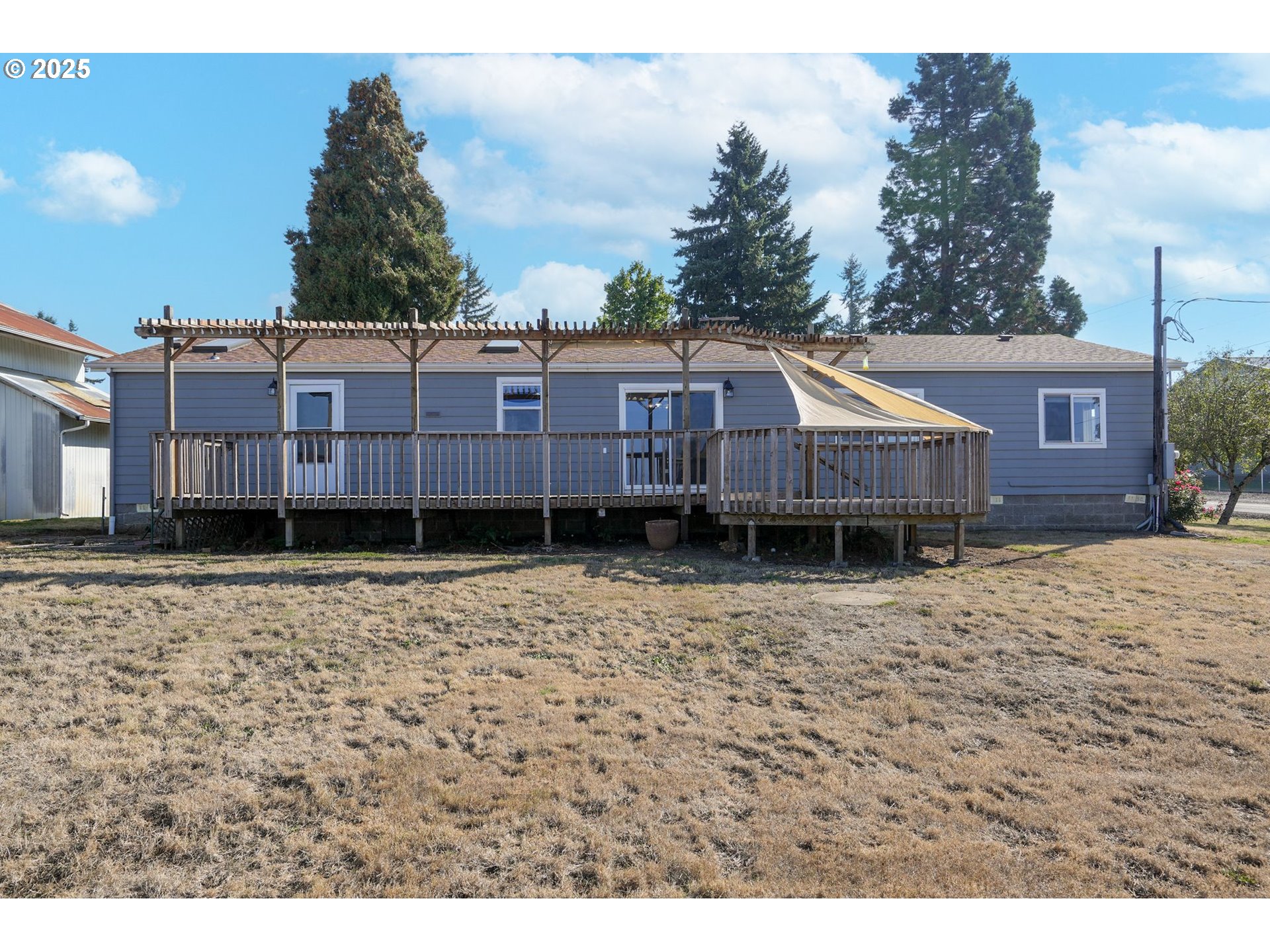 14843 Doerfler Road Southeast Silverton, OR 97381 - Photo 41 of 48