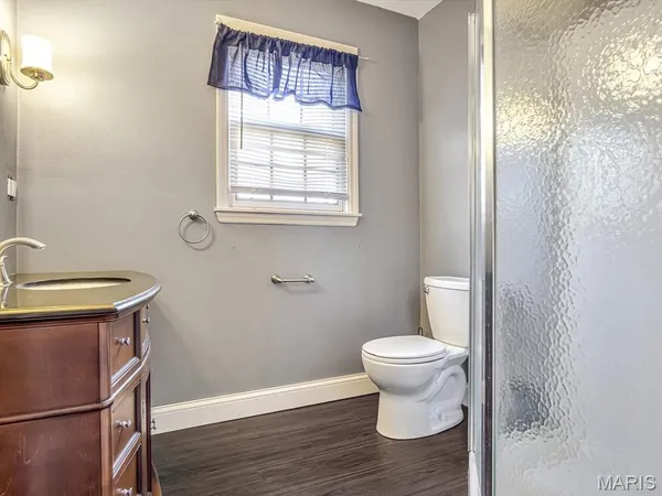 $300,000 | 9 Parklane Drive West, Troy, IL 62294