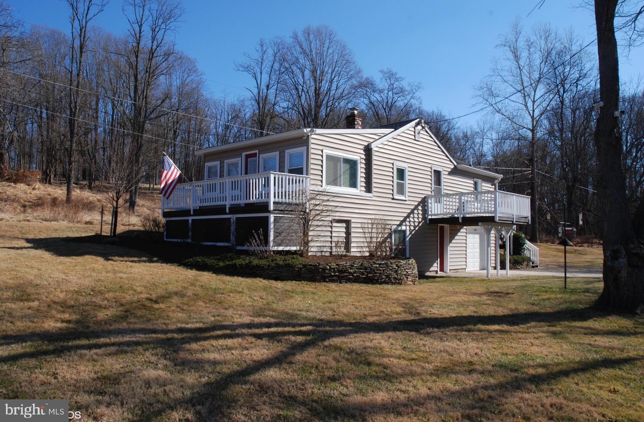 18709 Brooke Road Sandy Spring, MD 20860 - Photo 22 of 27 View from driveway