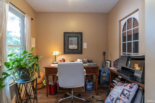 $3,500 | 1106 West Countryside Lane, Bloomington, IN 47403