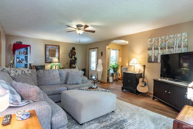 $3,500 | 1106 West Countryside Lane, Bloomington, IN 47403