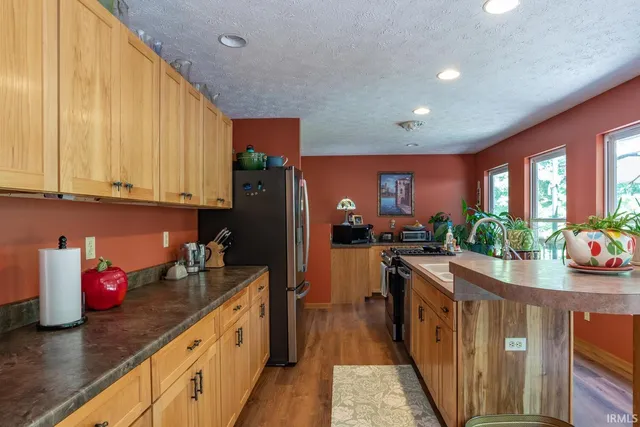 $3,500 | 1106 West Countryside Lane, Bloomington, IN 47403