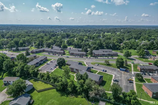 $3,500 | 1106 West Countryside Lane, Bloomington, IN 47403