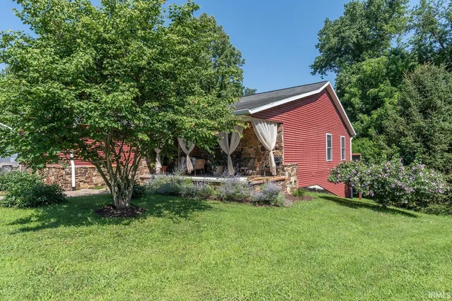 $3,500 | 1106 West Countryside Lane, Bloomington, IN 47403