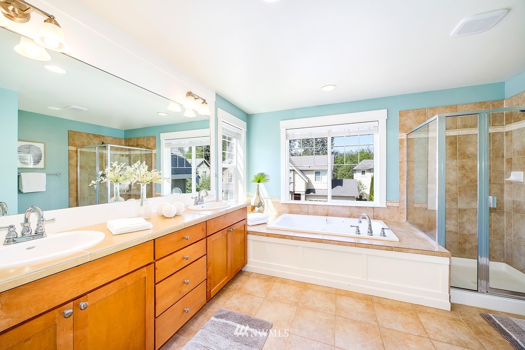 660 Kitsap Avenue Northeast Renton, WA 98059 - Photo 10 of 21