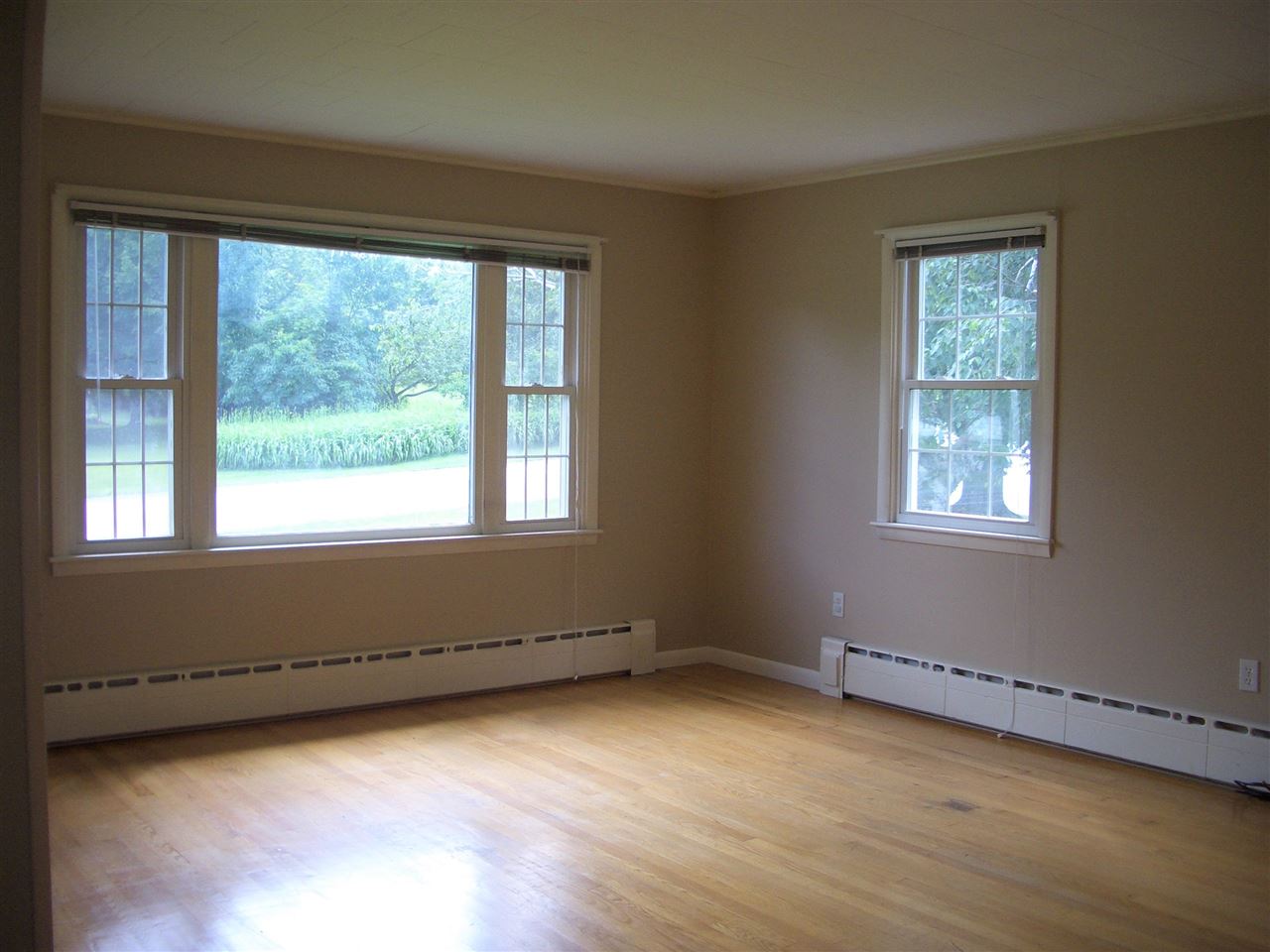 9 Southern Boulevard Rutland, VT 05701 - Photo 8 of 28 Gallery Image 8