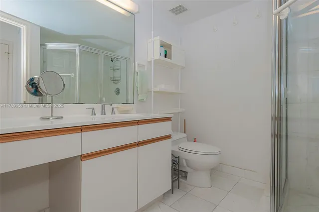 $599,000 | 3530 Mystic Pointe Drive, Unit LPH14, Aventura, FL 33180