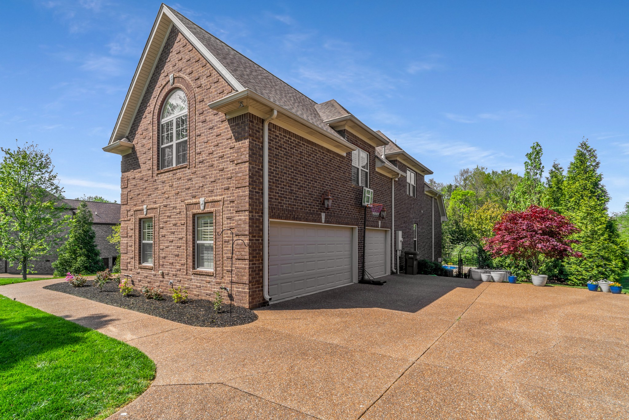 521 Burnett Road Mount Juliet, TN 37122 - Photo 2 of 49 Gallery Image 2
