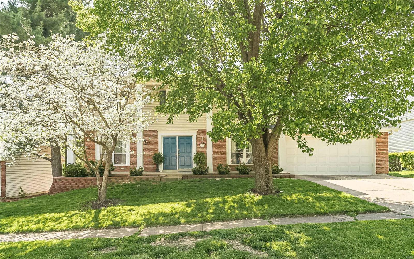 1229 Cedar Creek Road Chesterfield, MO 63017 - Photo 2 of 44 Gallery Image 2