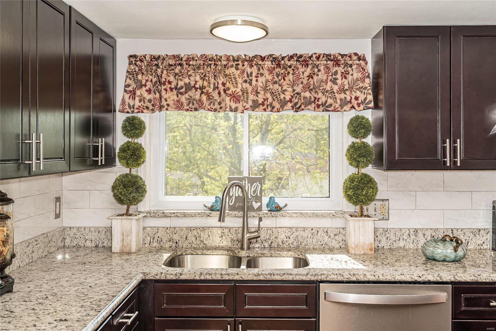 1229 Cedar Creek Road Chesterfield, MO 63017 - Photo 20 of 44 Gallery Image 20