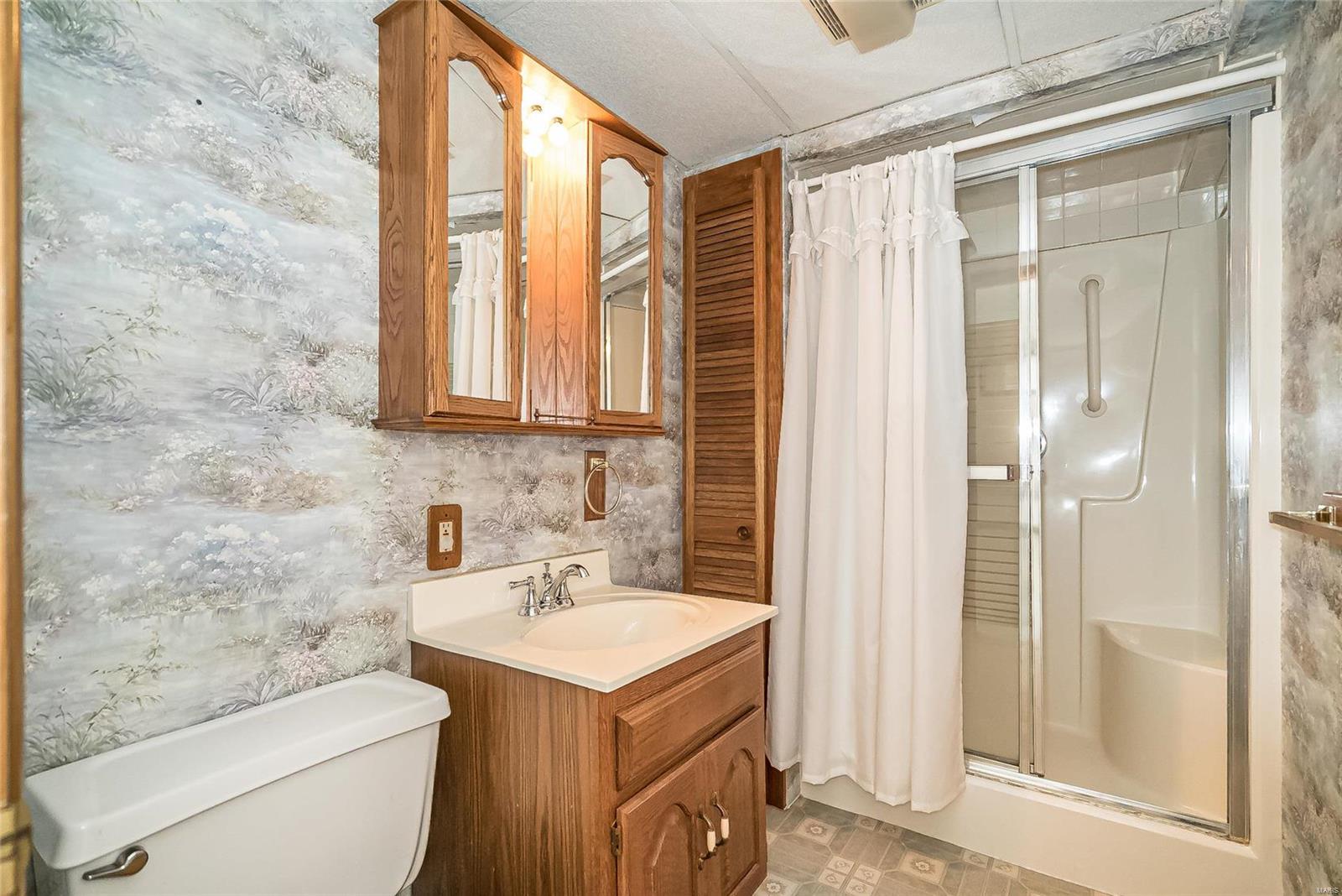 1229 Cedar Creek Road Chesterfield, MO 63017 - Photo 38 of 44 Gallery Image 38