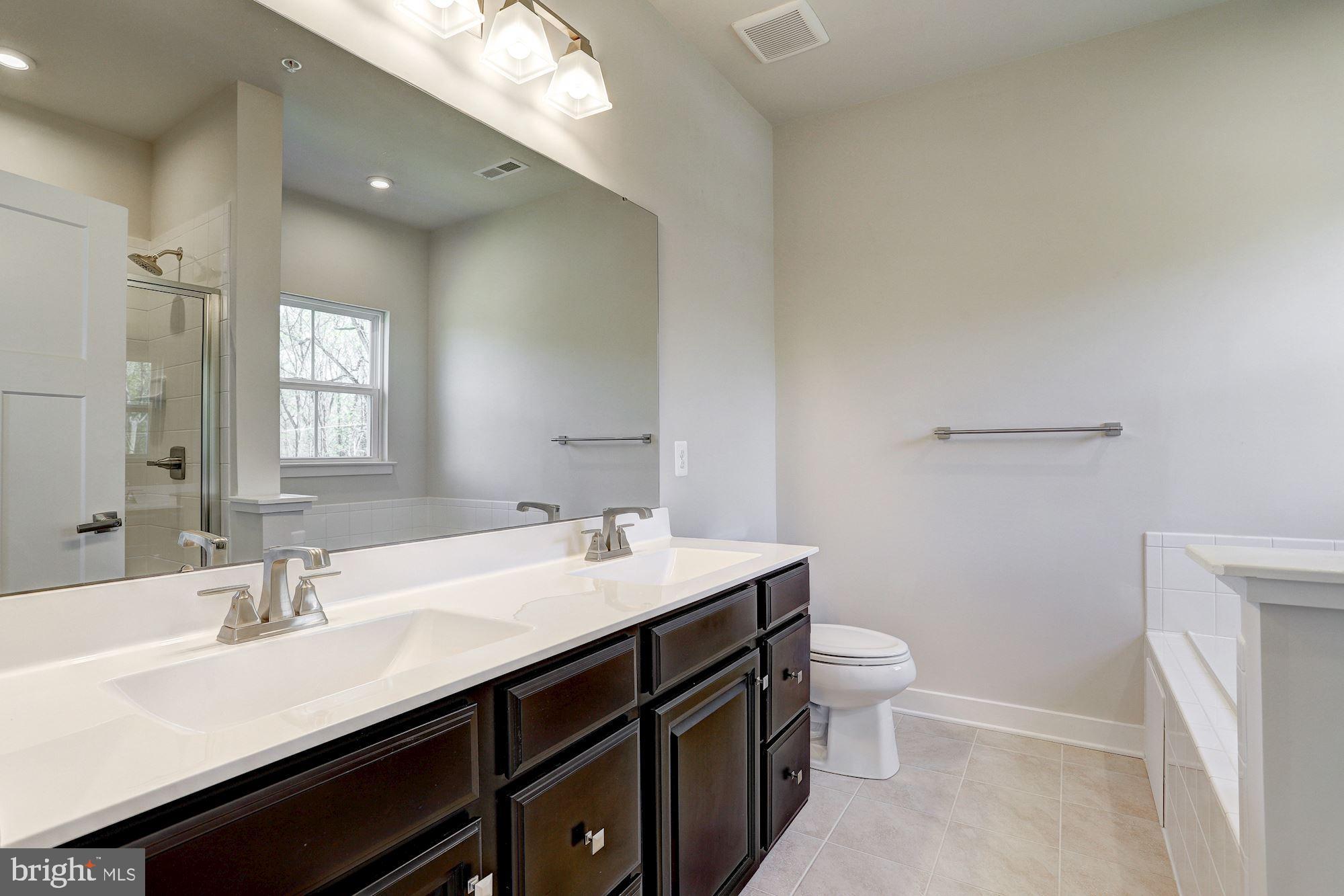 2926 Shaws Road Edgemere, MD 21219 - Photo 23 of 41 Master bath.