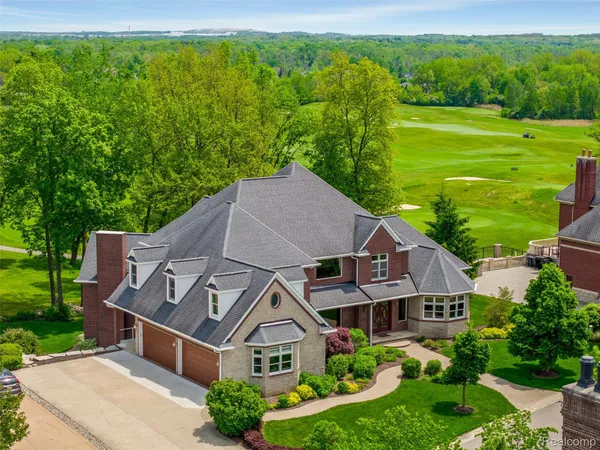 $1,994,500 | 7432 Foxburg Court, Clarkston, MI 48348