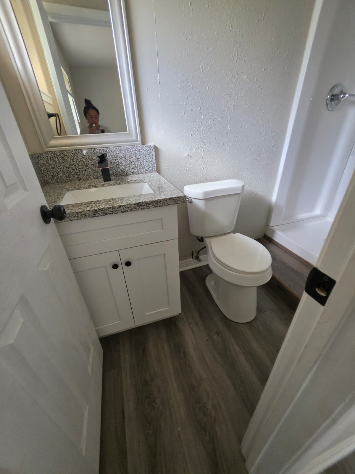 10922 Lockgate Lane Houston, TX 77048 - Photo 3 of 17 Gallery Image 3