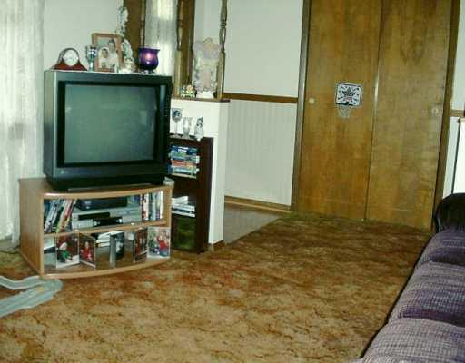 721 2nd Street East Rochester, PA 15074 - Photo 4 of 8