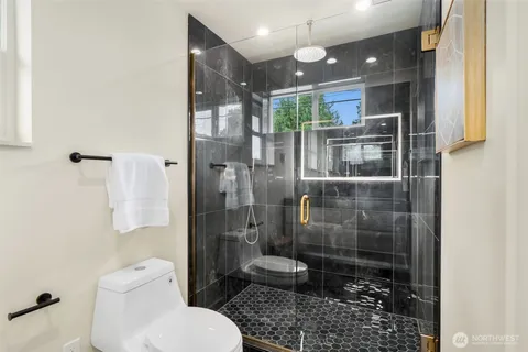 $850,000 | 4413 50th Avenue Southwest, Seattle, WA 98116