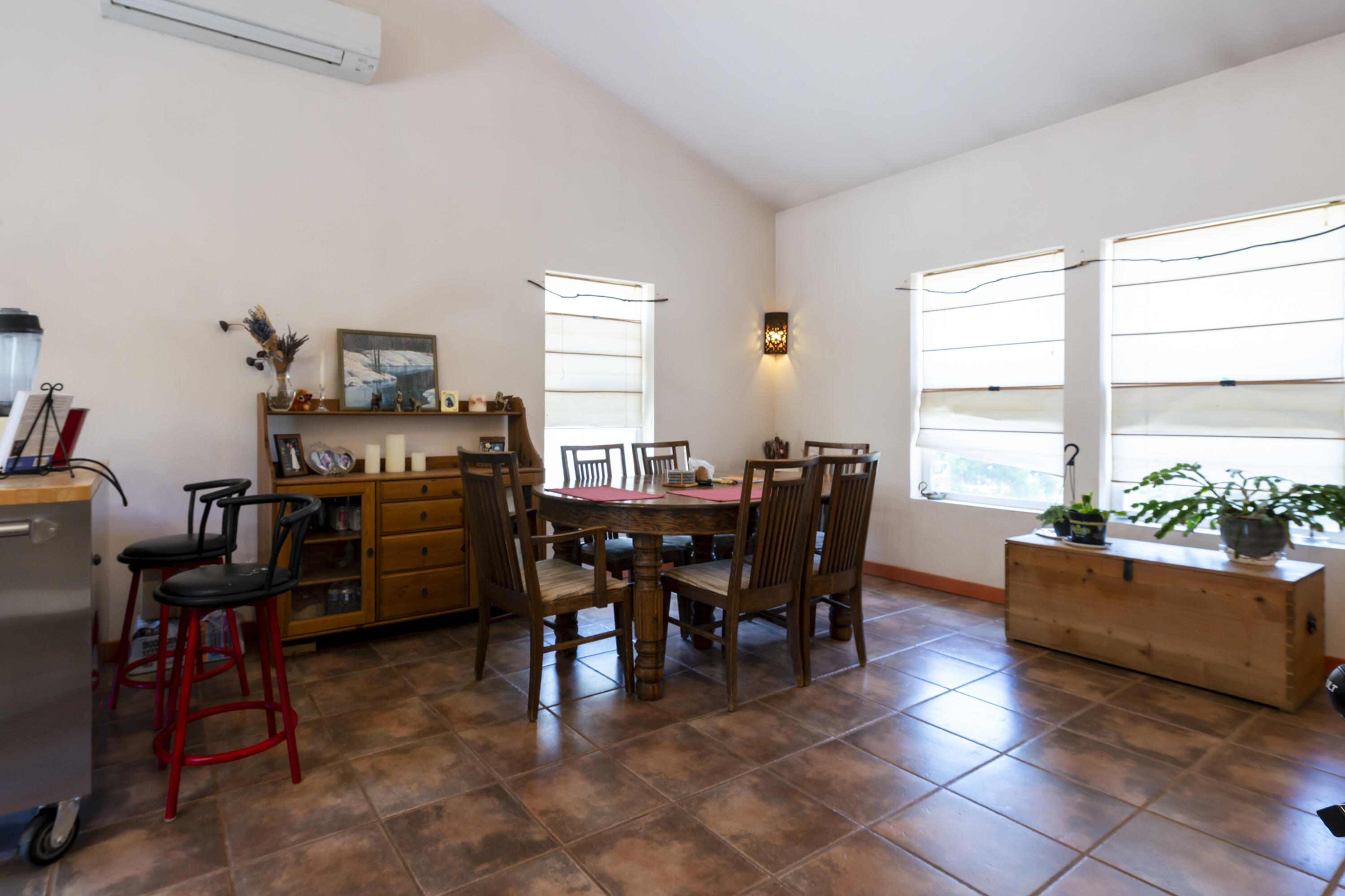 31300 Miller Mountain Road Whitmore, CA 96096 - Photo 8 of 52 Dining