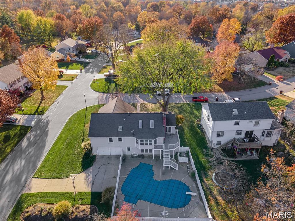 33 Carriage Way West St. Peters, MO 63376 - Photo 4 of 6