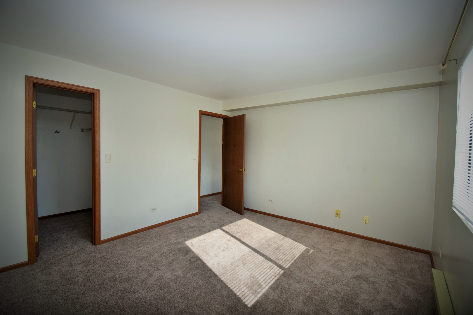 633 South Virginia Road, Unit 216 Crystal Lake, IL 60014 - Photo 8 of 10