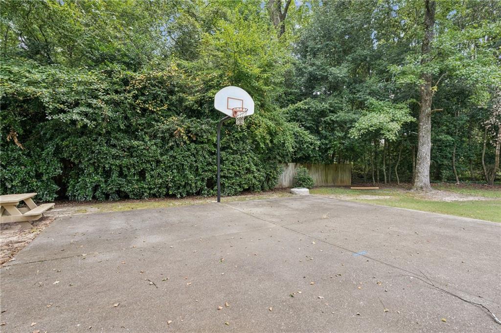 150 Cobblestone Way Alpharetta, GA 30009 - Photo 42 of 60